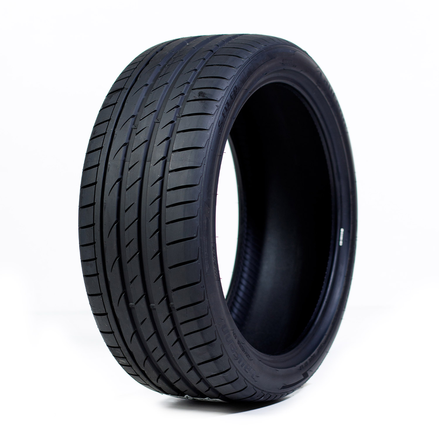 R17 225/60 Laufenn S-FIT EQ (LK01) 99H