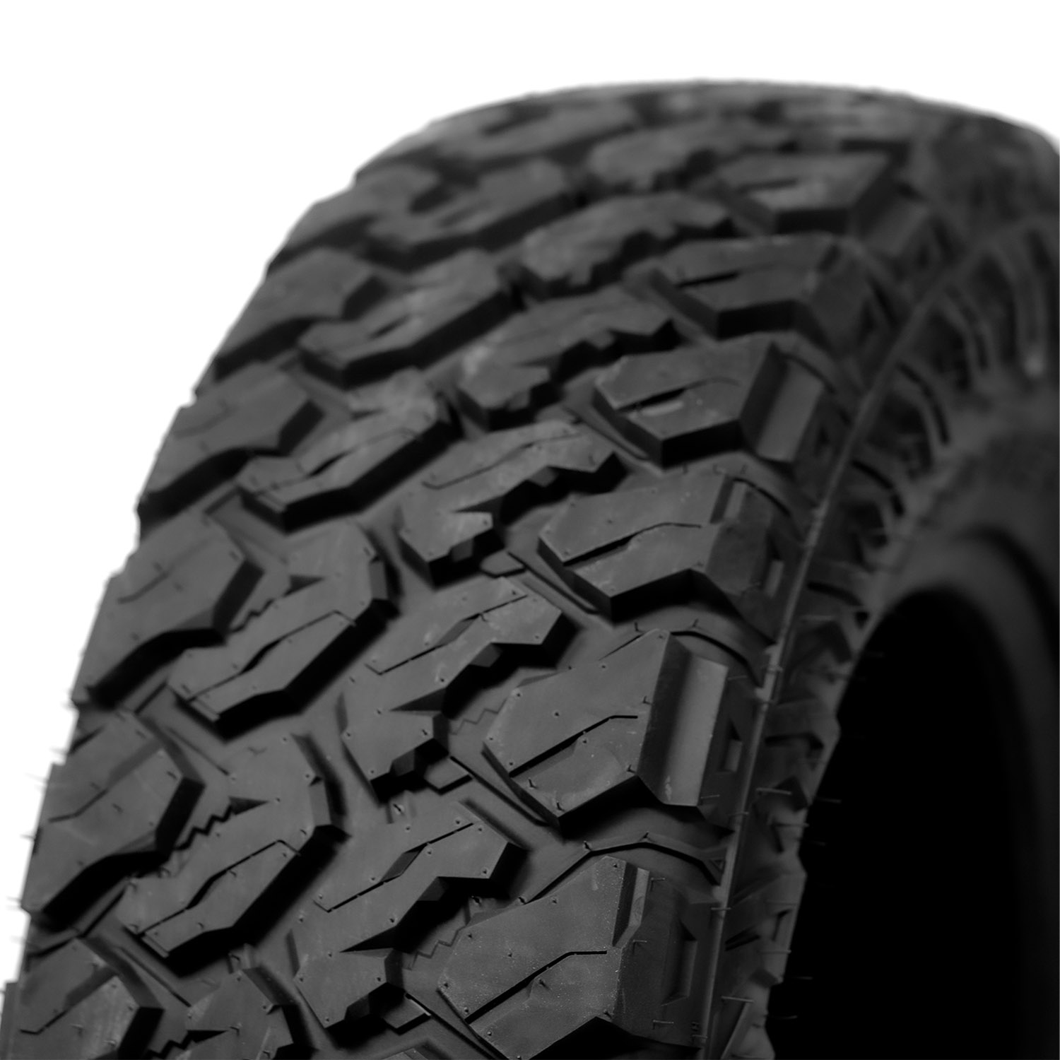 R16 305/70 Powertrac WILDRANGER MT 124/121Q
