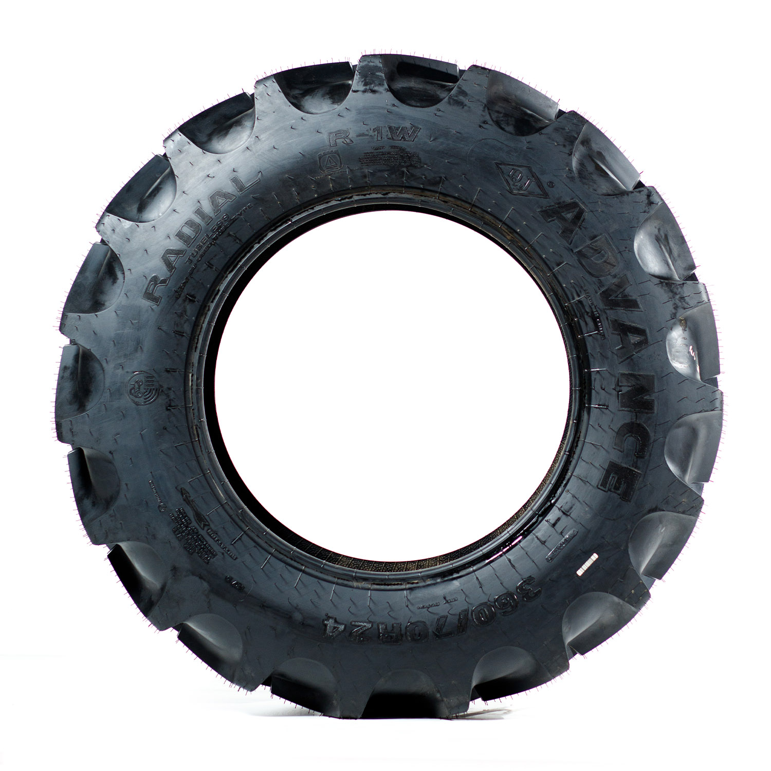R24 420/70 Advance R-1W TL 136D
