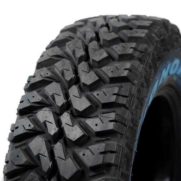 R15 31x10.5 Maxxis MT764 109Q