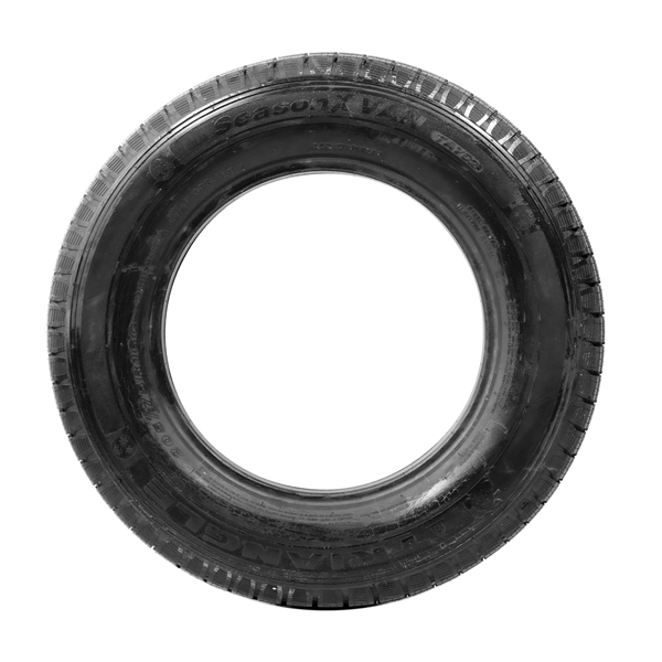 R16 205/75 C Triangle TA702 113/111T