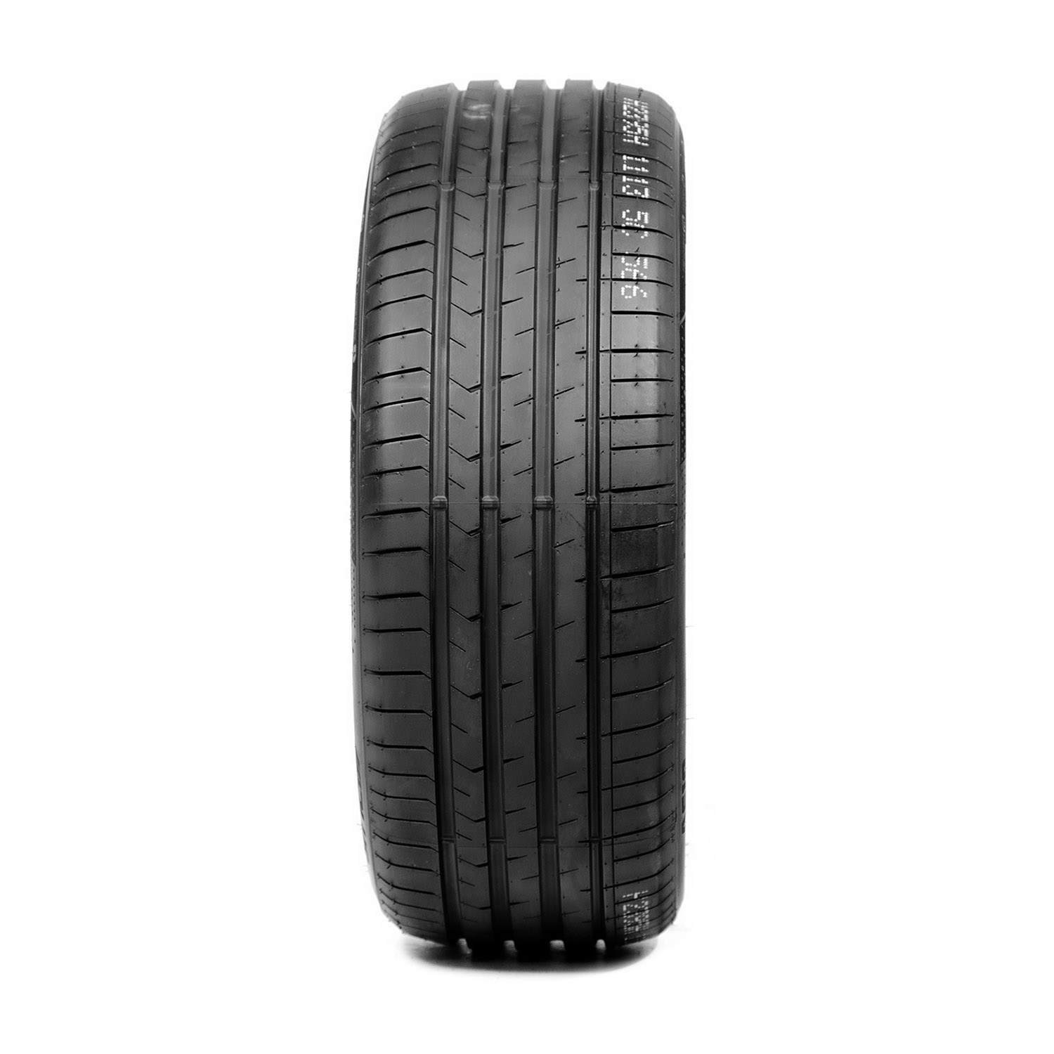 R18 235/45 Aplus A610 98Y