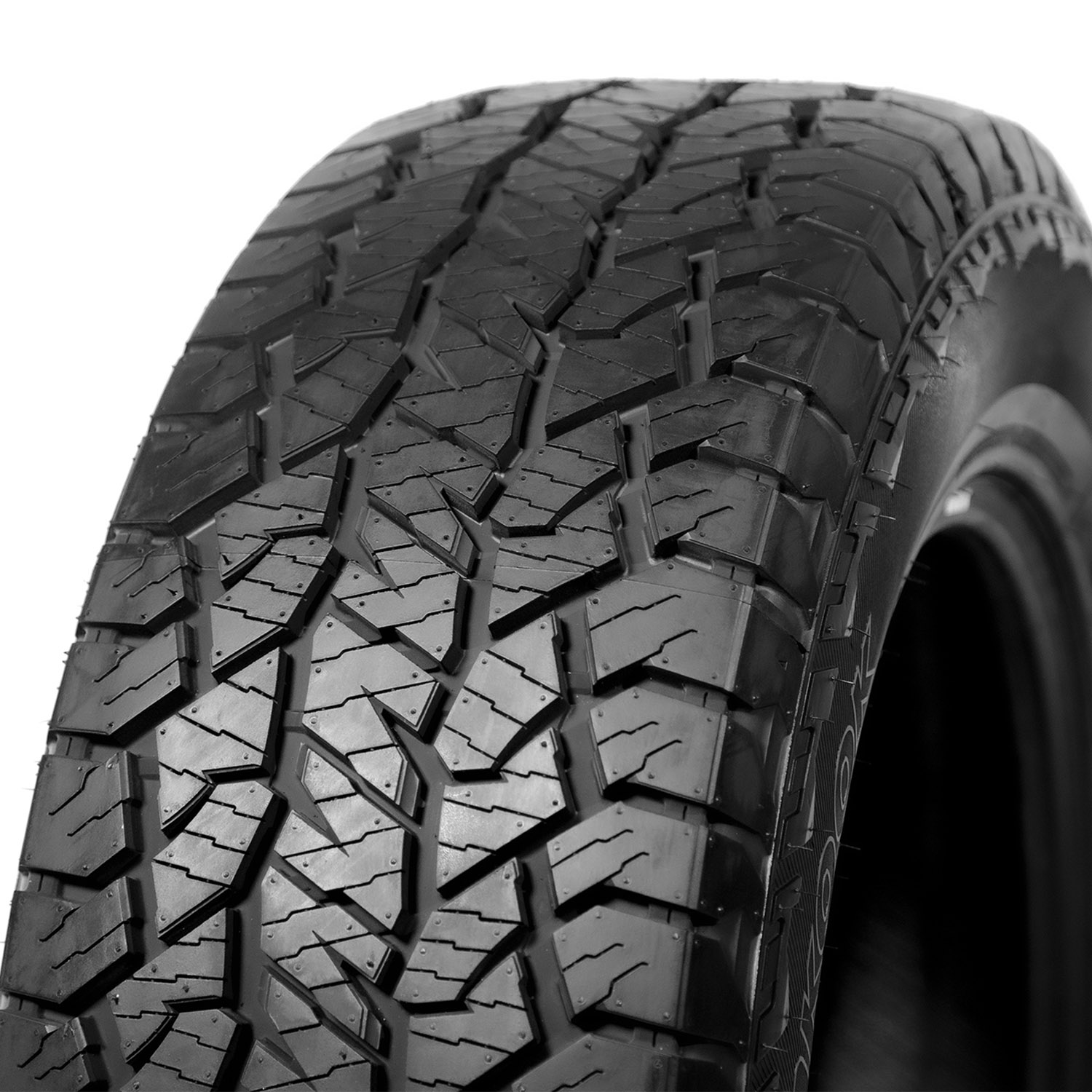 R16 245/70 Hankook Dynapro AT2 RF11 111T