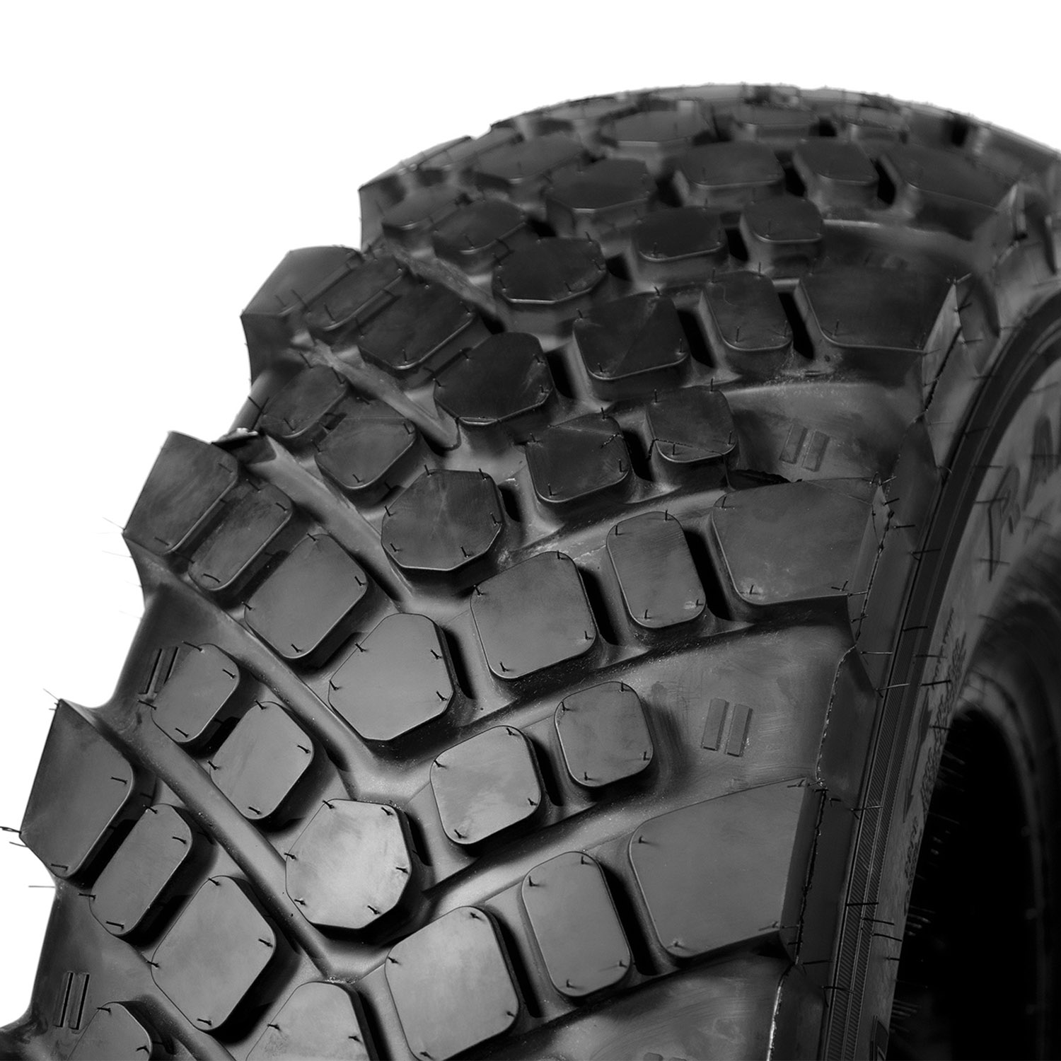 R21 425/85 Advance GLE-2 22 P.R. (+шинкомплект)