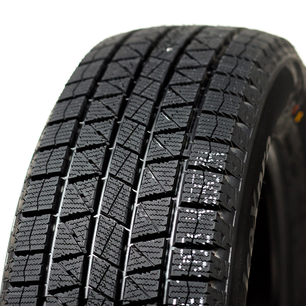 R17 215/50 Powertrac Ice Xpro XL 95S