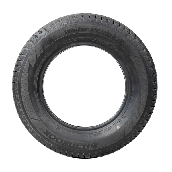 А/ш б/у R17 215/65 Hankook W616 99T