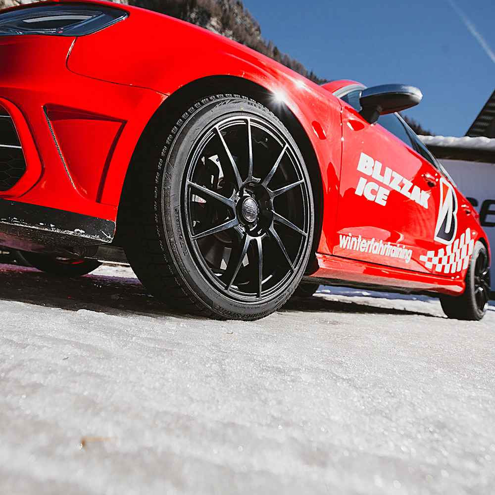 А/ш б/у R14 185/70 Bridgestone Blizzak ICE 92S (Япония)