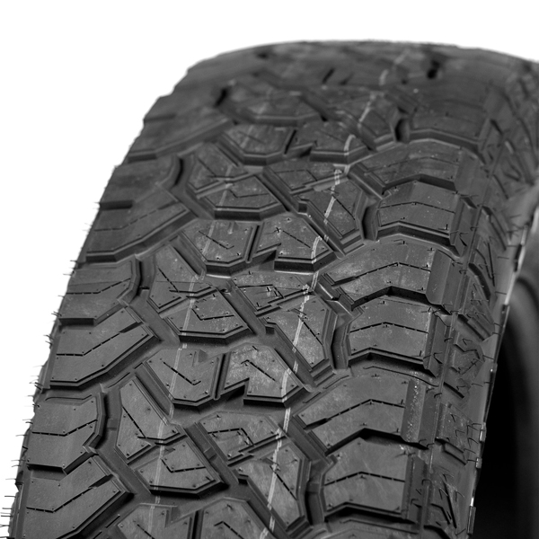 R18 285/60 Sumaxx MAX RANGER R/T 122/119R