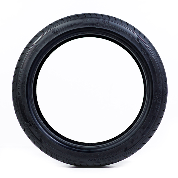 R17 245/40 Laufenn (Hankook) Z-FIT EQ (LK03) 95Y