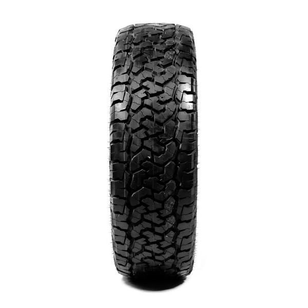 R22 275/40 Roadcruza RA1100 107T XL