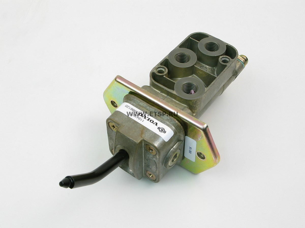 Кран тормозной паршют VOLVO 246012 Кран тормозной паршют VOLVO 246012