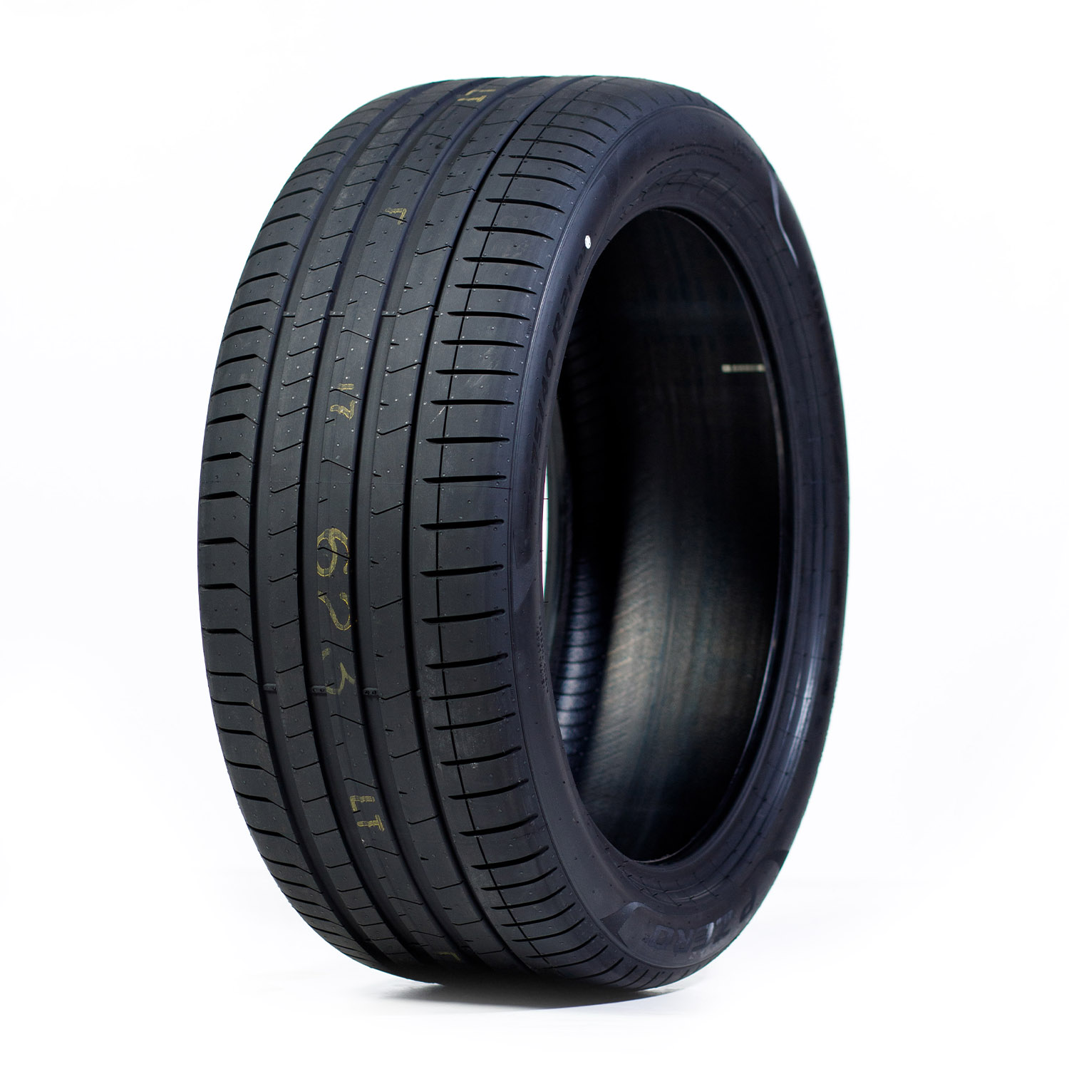 R21 275/40 Pirelli P-ZERO LUXURY SALOON XL 107Y Run Flat