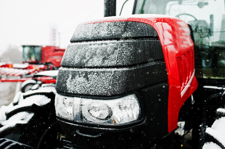 Осенняя смена шин: готовим технику к уборочной и непогоде