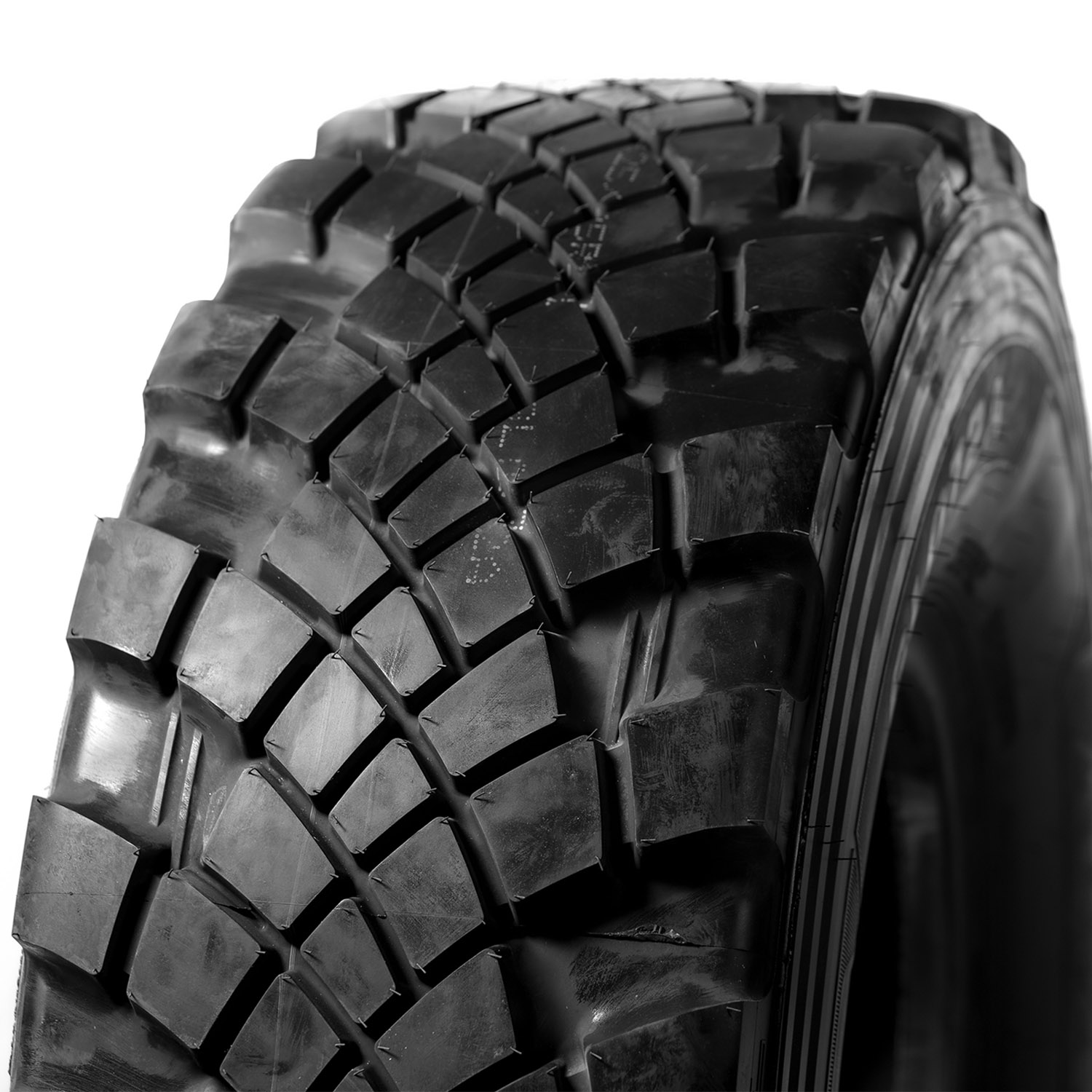 Грузовая шина радиальной конструкции Advance GL072A