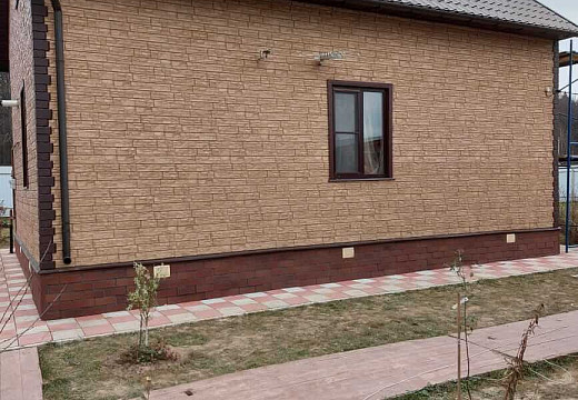 Монтаж фасадных панелей в деревне Алешинка