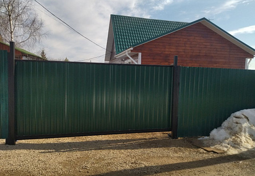Забор из профнастила