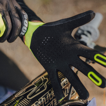Мотоперчатки ITrack Glove Black Fluo Yellow 2026