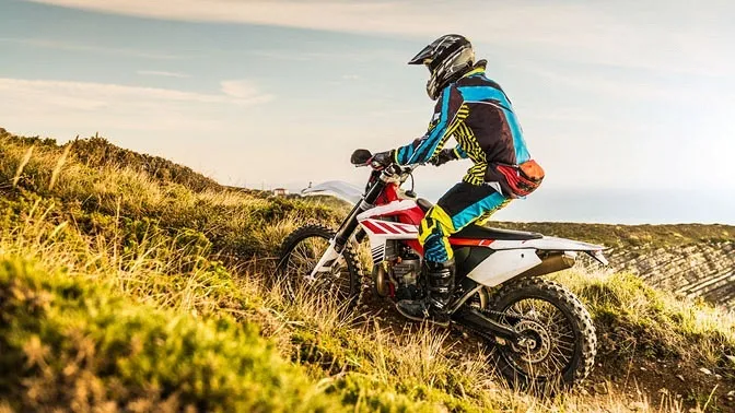3 hours of cross-country motorcycle rental BSE T4 250cc 177FMM