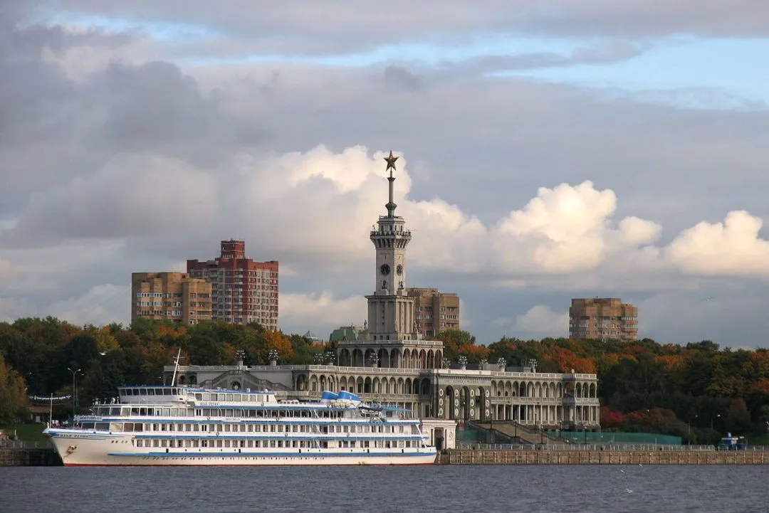 Детский круиз на теплоходе от Северного речного вокзала