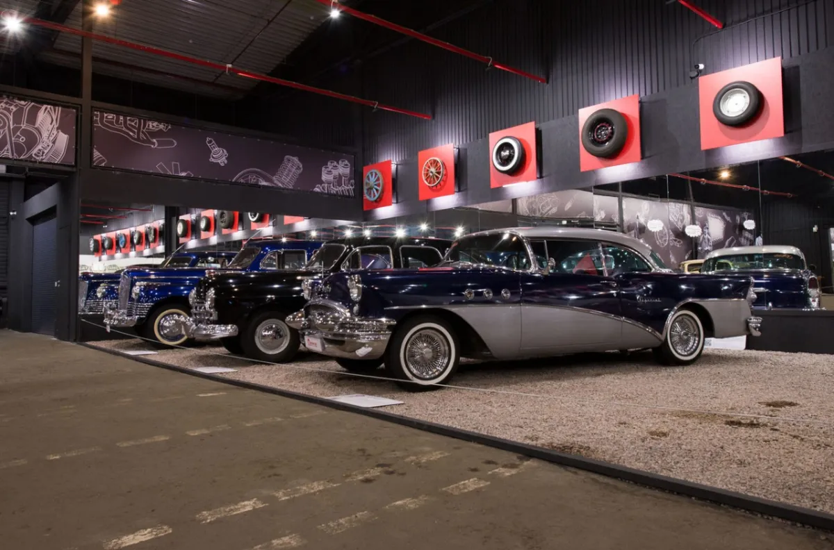 Museu Mundo dos Carros: Embarque numa Viagem Cativante pela História Automotiva!