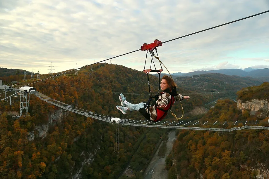 Zipline подростковый над Ахштырским ущельем