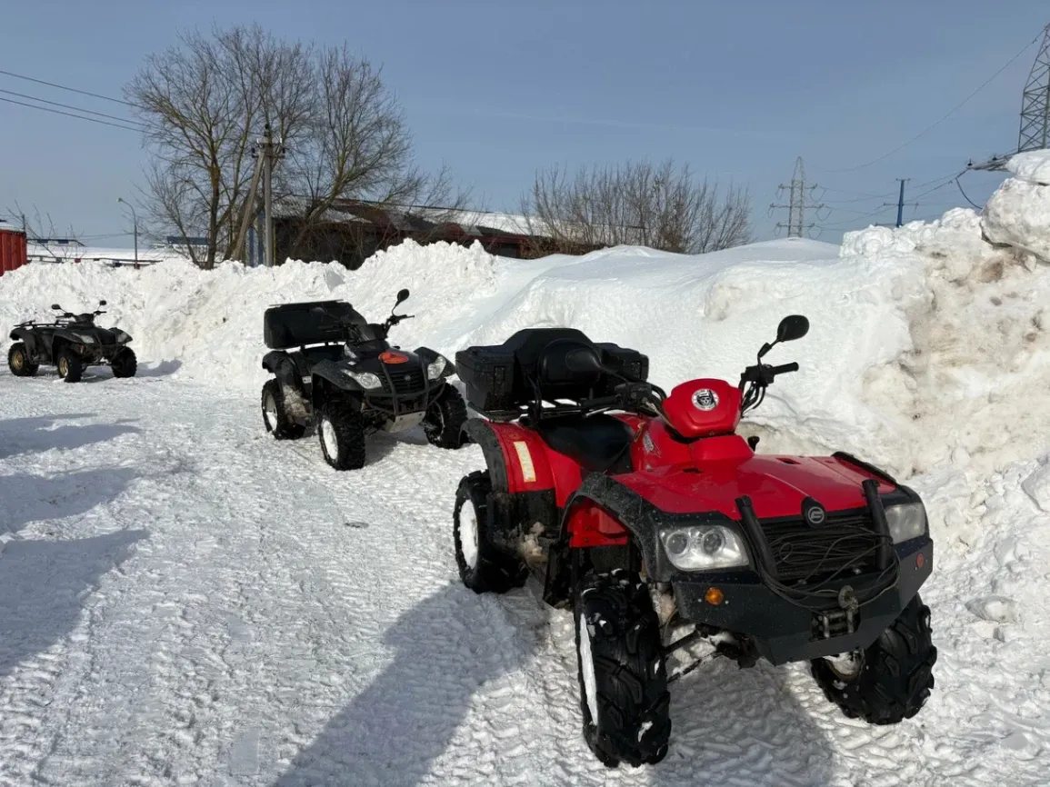 Aventure Romantique d'une Heure en Quad pour Deux au Cœur de la Nature