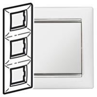 Legrand Valena Белый/Серебряный штрих Рамка 3-ая вертикал.