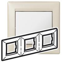 Legrand Valena Жемчужный Рамка 3-ая гориз