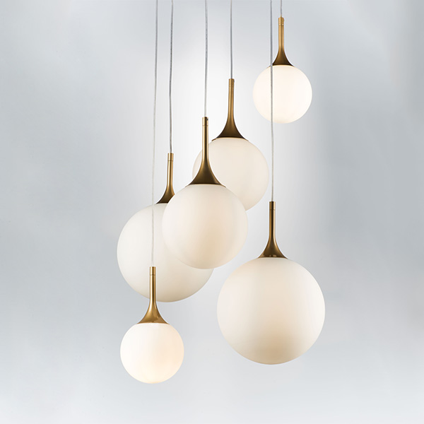 813062 Люстра GLOBO 6х40W E14 gold/white