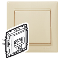 Legrand Valena Бел Розетка HD15+Jack 3 5