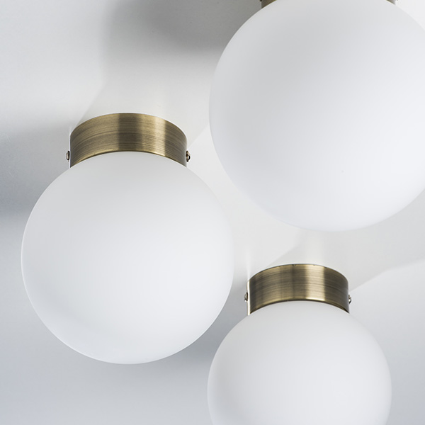 812011 Люстра GLOBO 1х40W E14 antique bronze/white