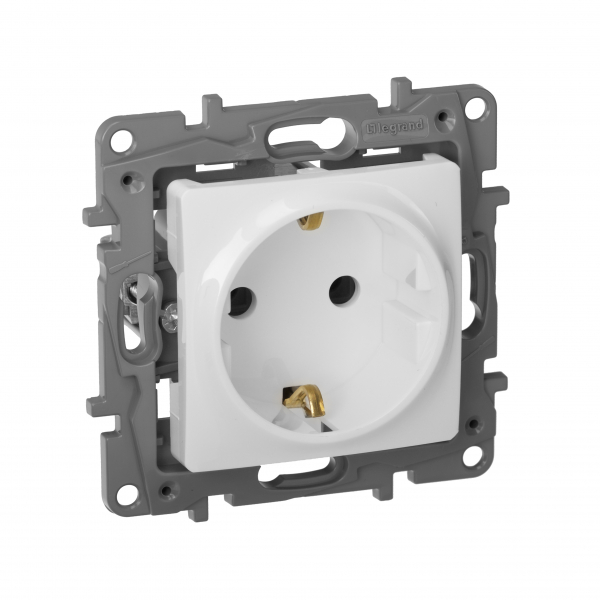 Legrand Etika Бел Розетка с/з  винт. клем.