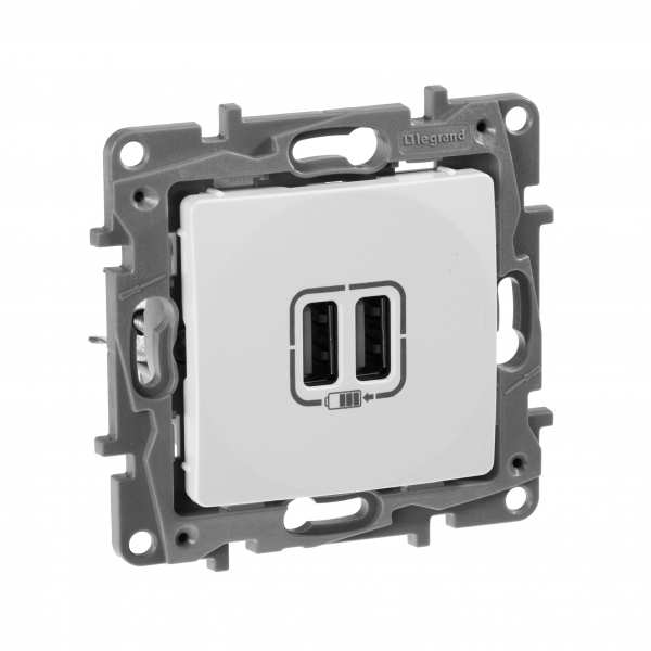 Legrand Etika Бел Розетка USB 2-ая 240В/5В 2400мА