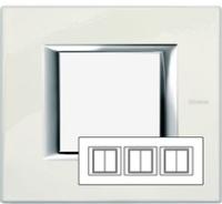 BT Axolute Жемчужное Серебро Рамка 2+2+2+2 мод прямоугольная (надпись горизонтально)