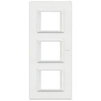 BT Axolute White Рамка 2+2+2 мод прямоугольная вертикальная