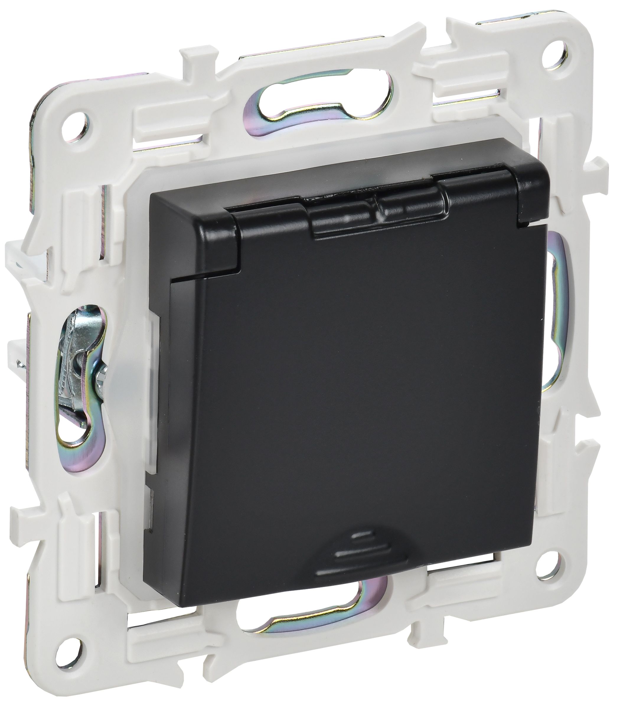 SKANDY Розетка 1-местная с заземлением с защитными шторками и крышкой 16А IP44 SK-R11Bl черный IEK