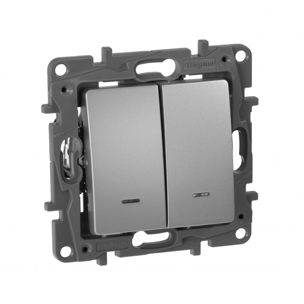 Legrand Etika Алюм Переключатель 2-клавишный с подсветкой  10А  авт. клем