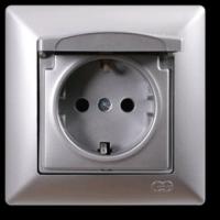 VS2815117 Розетка 1х с крышкой и заземлением серебряный металлик