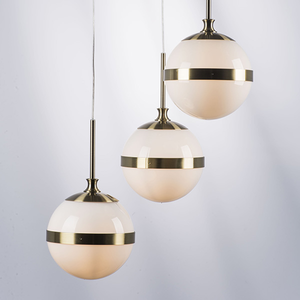 813131 Люстра GLOBO 3х40W E14 electroplating bronze/white