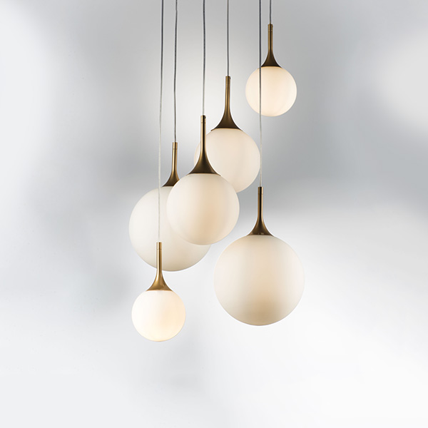 813062 Люстра GLOBO 6х40W E14 gold/white