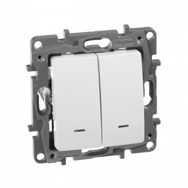 Legrand Etika Бел Переключатель 2-клавишный с подсветкой  10А  авт. клем