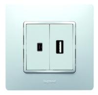 Legrand Etika Адаптер для механизма Mosaic