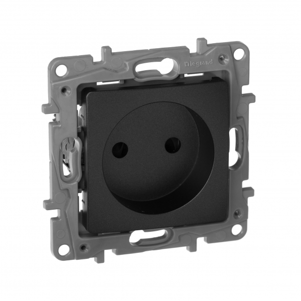 Legrand Etika Антрацит Розетка б/з со шторками  винт. клем.