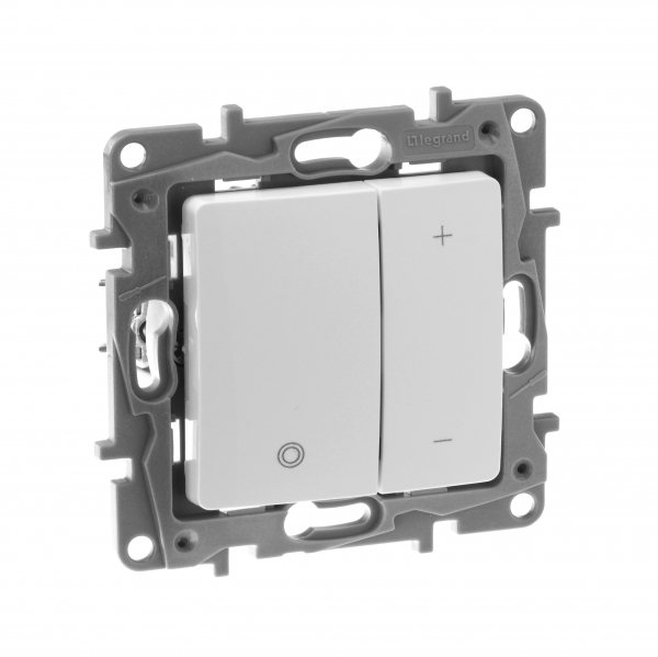 Legrand Etika Бел Светорегулятор нажимной  400Вт