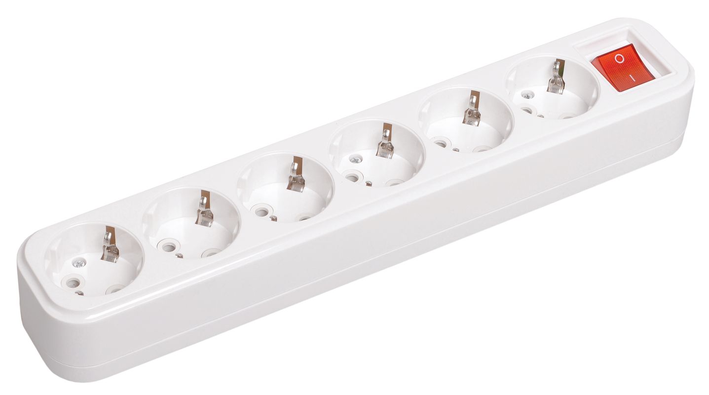 Розетка разборная переносная с выключателем К06В 6 мест CLASSIC IEK