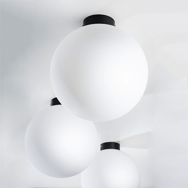 812037 Люстра GLOBO 1х40W E14 matt black/white