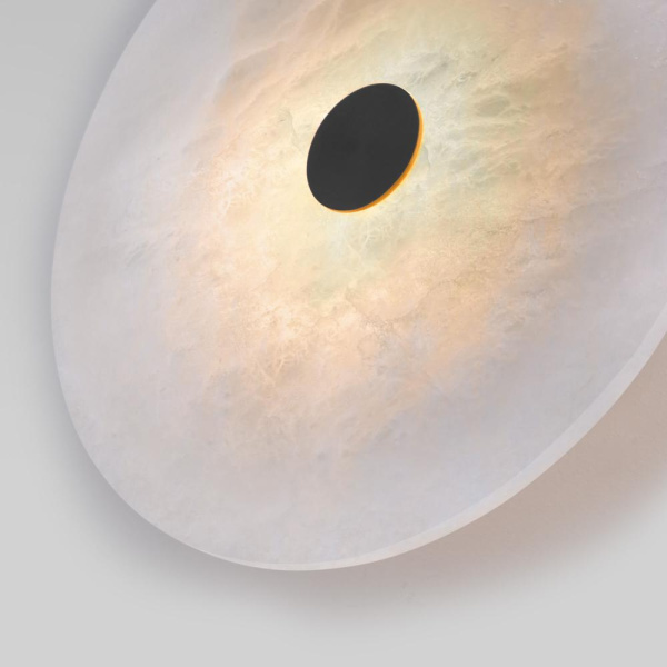 Светодиодный светильник с мраморным рассеивателем 40341 LED черный