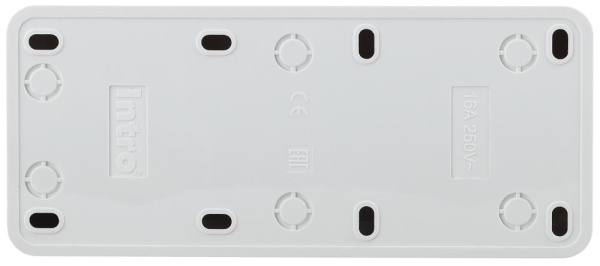 Розетка Intro Quadro 2-206-01 с заземлением трехместная 3х2P+E, 16А-250В, IP20, ОУ, белый