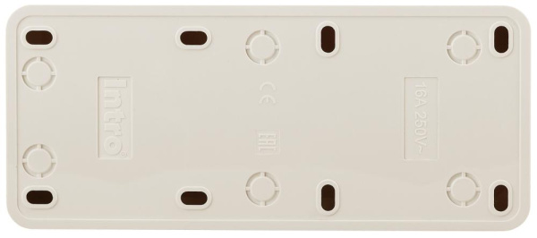 Розетка Intro Quadro 2-206-02 с заземлением трехместная 3х2P+E, 16А-250В, IP20, ОУ, слоновая кость