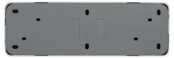 Розетка Intro Quadro 2-207-01 без заземления четырехместная 4х2P, 16А-250В, IP20, ОУ, белый
